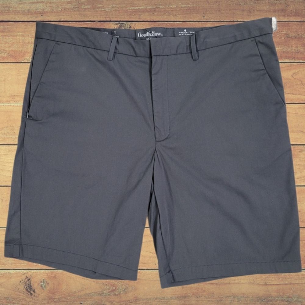 Goodfellow & Co flat front shorts